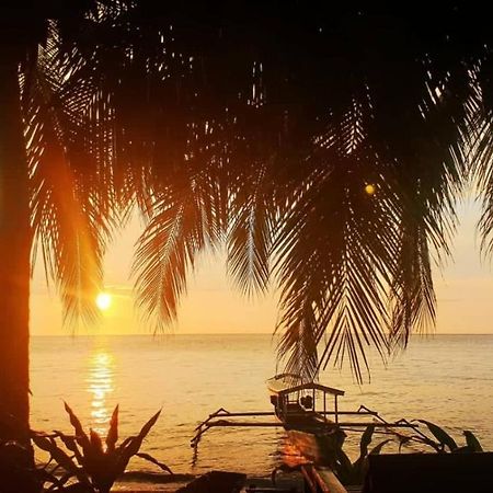 Sunset Beach Batudaka Kültér fotó