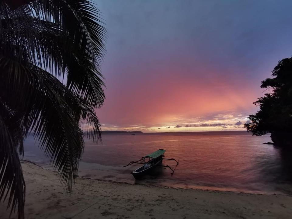 Sunset Beach Batudaka Kültér fotó