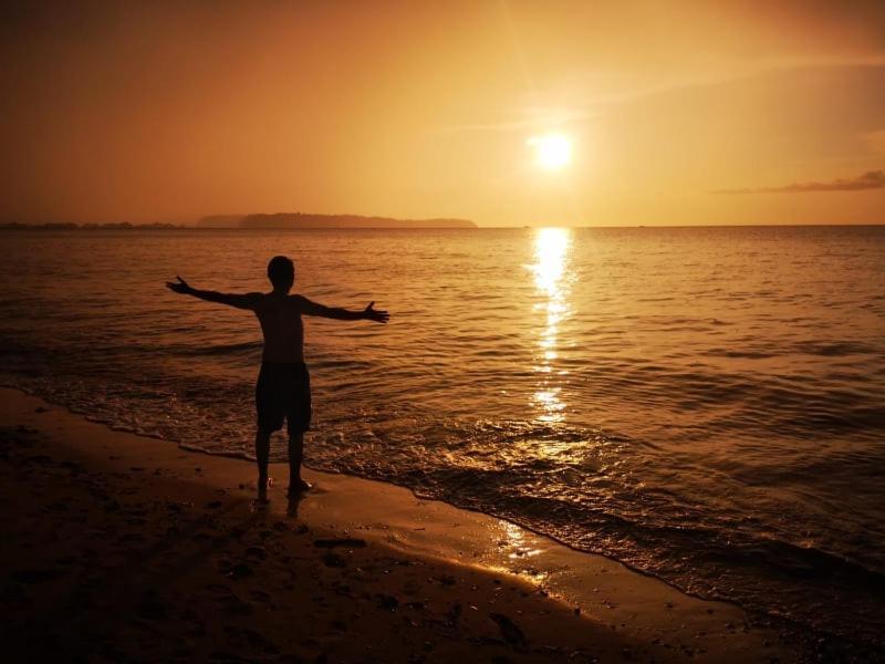 Sunset Beach Batudaka Kültér fotó